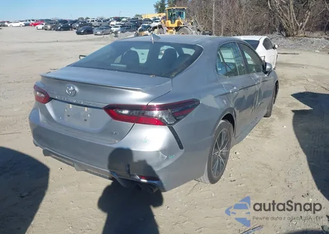 2024 Toyota Camry Se z USA, uszkodzony, nr VIN 4T1G11AK9RU903699